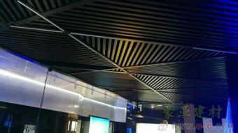 鄭州方通廠家直供 30*50深花梨鋁方通，助力工地施工與材料選型